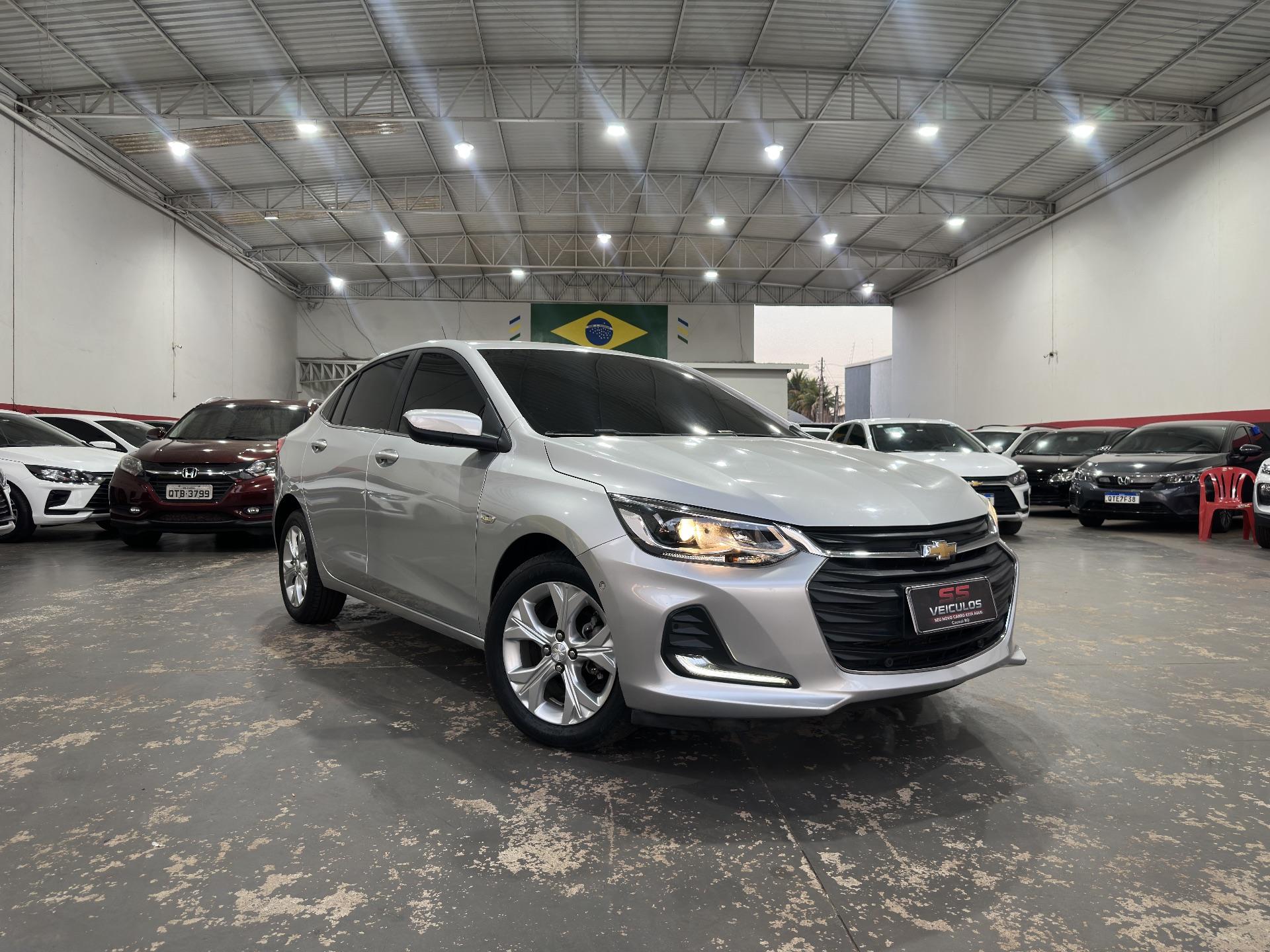 Chevrolet Onix plus Premier 2
